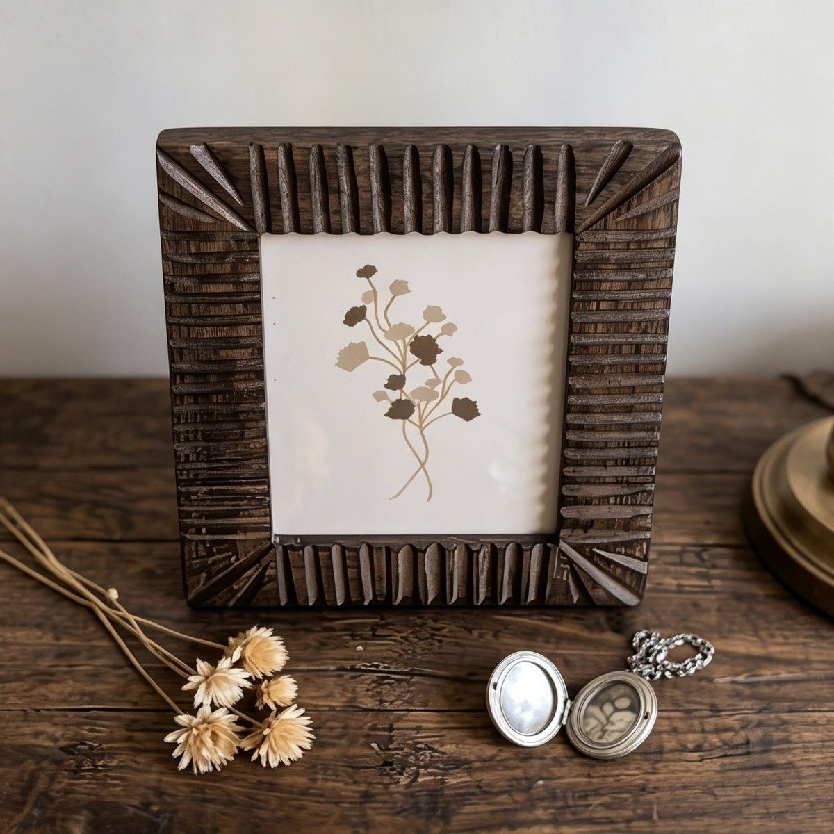 Wooden Photo Frame(Image4) Wooden Photo Frame(Image4)