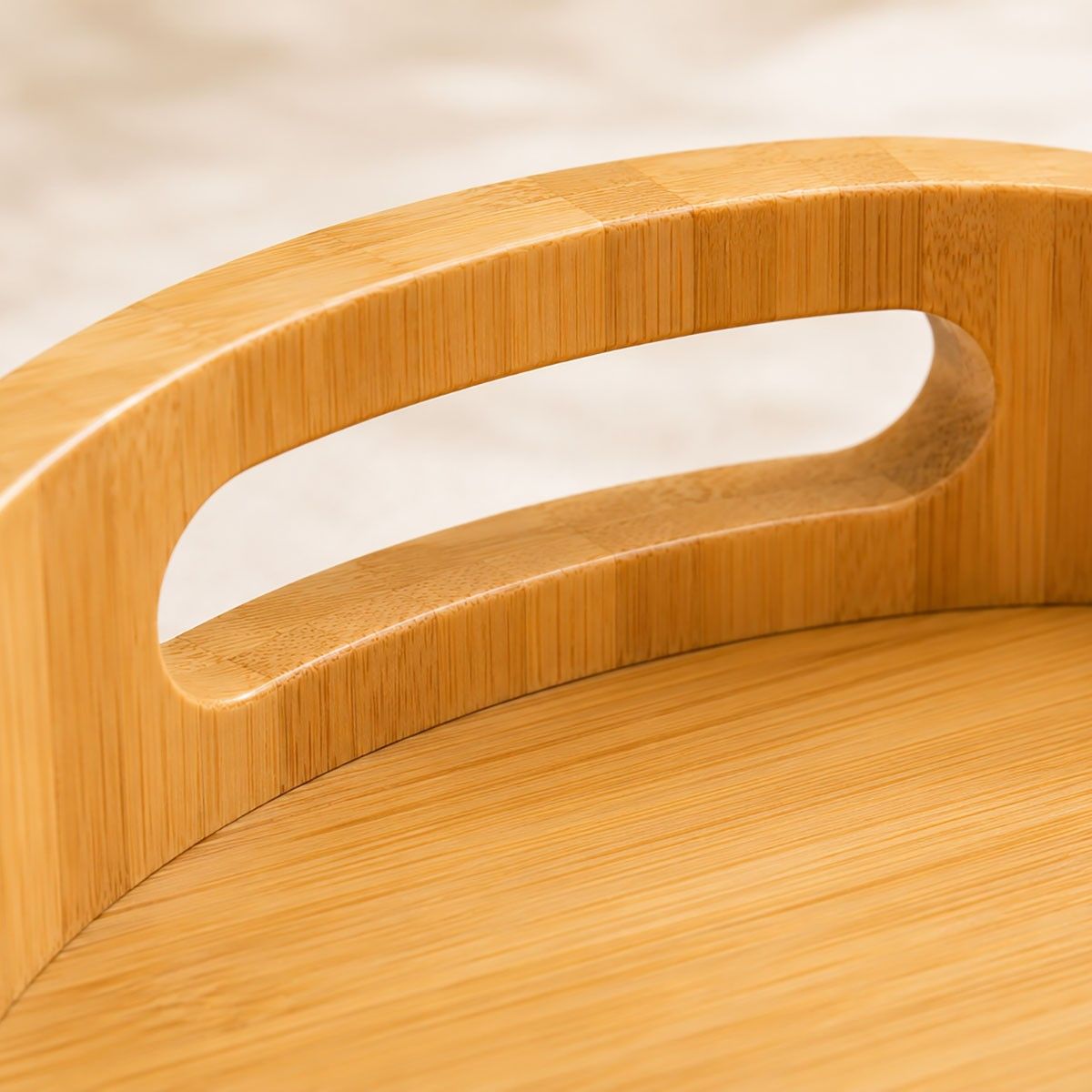 Flower shaped circular tray